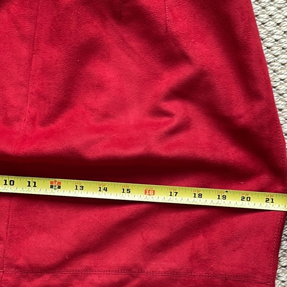 EVAN PICONE Red Suede Skirt Western Style Panel Split front - Picture 9 of 9